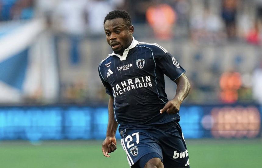 Moses Simon for Paris FC