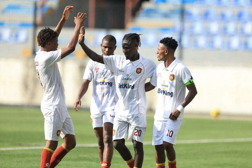 Ikorodu City players celebrate Joseph Arumalas goal against Wikki Tourists in the Nigeria Premier Football League  trybalnews